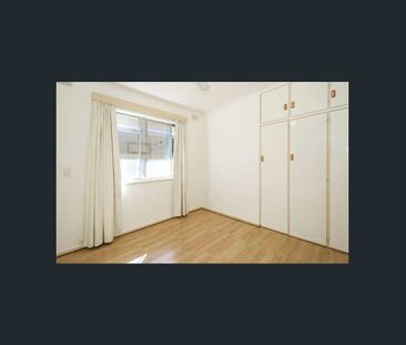 Spacious Family Living in Pooraka - Photo 1