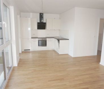 Moderne 2 Zimmer Wohnung mit Einbauküche und Balkon... - Photo 1