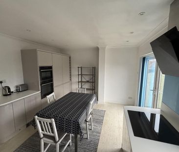 Lincroft Crescent, Chapelfields, Coventry - Photo 6