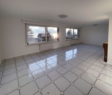 Spacious 5.5-room apartment with lake view - Foto 1