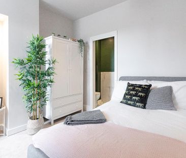1 bedroom in a house share to rent - Photo 6
