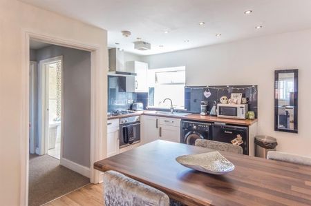 Deemuir Square, CARDIFF - Photo 5