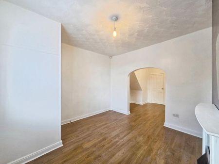 2 bedroom terraced house to rent - Photo 3
