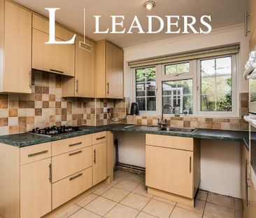 3 bedroom semi-detached house to rent - Photo 3