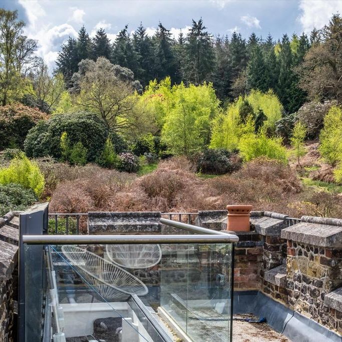 3 bedroom flat to rent - Photo 1