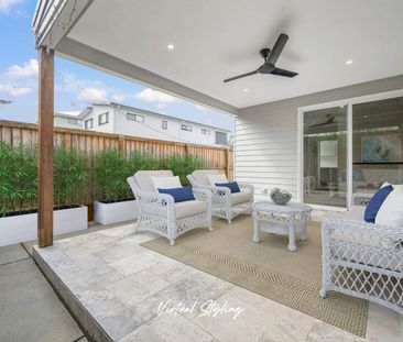 Luxury by the beach - Photo 6
