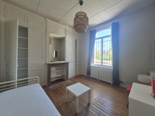 Location Appartement 1 pièce 15m² VILLENEUVE D ASCQ 59650 - Photo 1