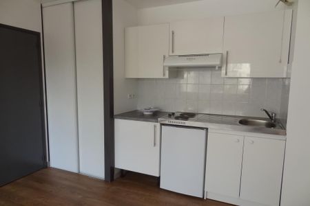 Location Appartement 2 pièces 30m² RODEZ 12000 - Photo 5