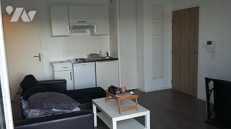 Studio - Quartier Petit-Port -Surface 26,42 m² - Photo 2