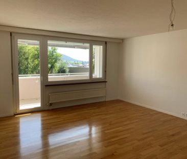 Bel appartement de 3 pièces dans quartier calme et proche de la nature - Photo 2