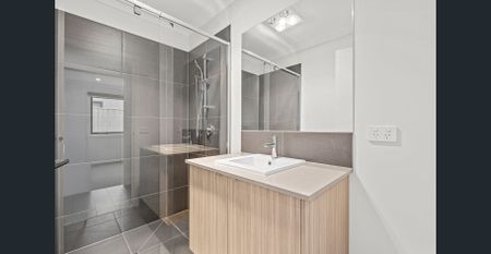 Modern and Stylish Family Home - Photo 3