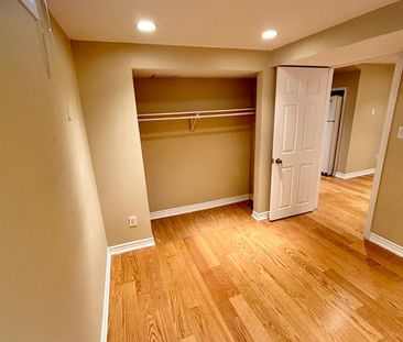 For Lease - 4650 Crosswinds Drive Unit# Basement, Mississauga, Ontario - Photo 2