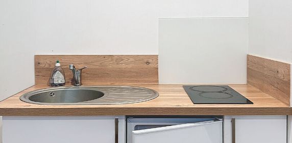 Appartement à louer - REIMS- HYPER CENTRE- - Photo 2