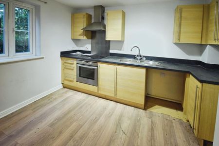 2 bedroom apartment to rent - Photo 5