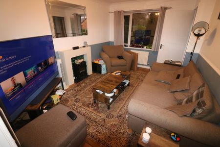 98 Chester Avenue - Photo 5