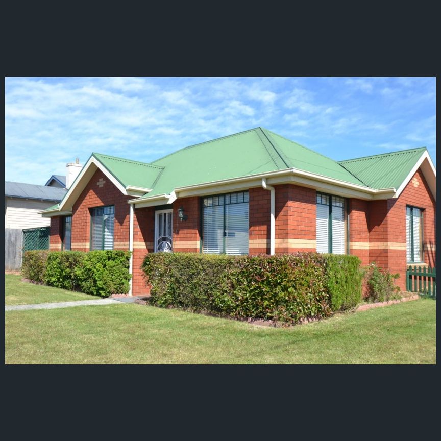 4 Pershing Street, Mowbray, Tas 7248 - Photo 1