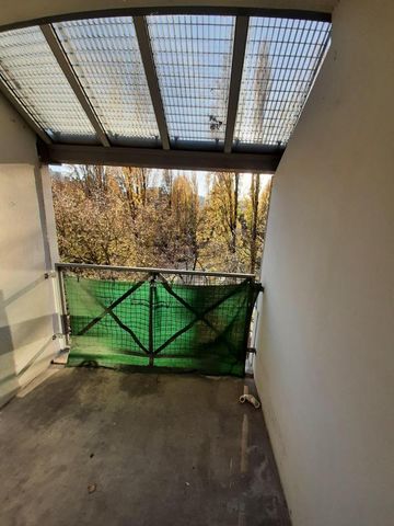 Appartement T3 à louer - GRENOBLE – 9 allée du jardin hoche - Photo 5