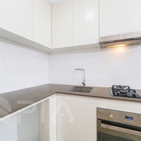 4.07b/20 Dressler Court Merrylands - Photo 3