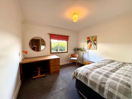 Hillsborough, 3 bedrooms - Photo 4