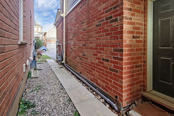 For Lease - 1264 Clifford Point, Milton, Ontario - Photo 1