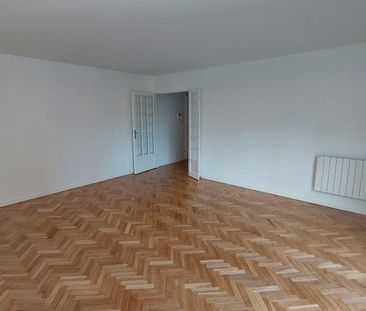 location Appartement T2 DE 54.7m² À PARIS - Photo 2