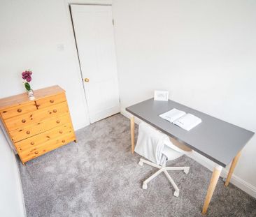 3 bedroom house share to rent - Photo 5