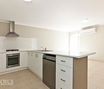 3 Piesley Street, Hammond Park WA 6164 - Photo 5