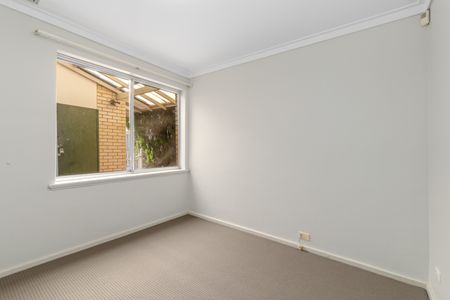 1/156 Gwenyfred Road, Kensington WA 6151 - House For Rent - $650 | Domain - Photo 4