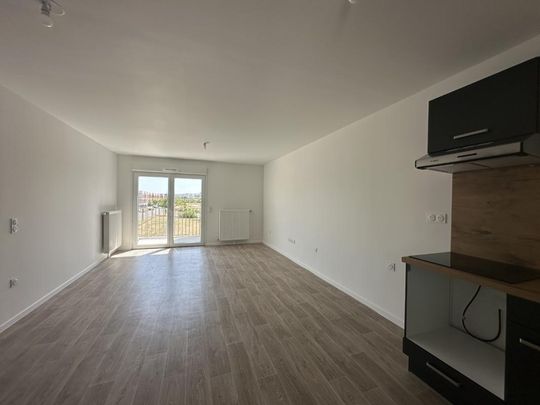 Location Appartement 3 pièces 63m² CHARTRES 28000 - Photo 1