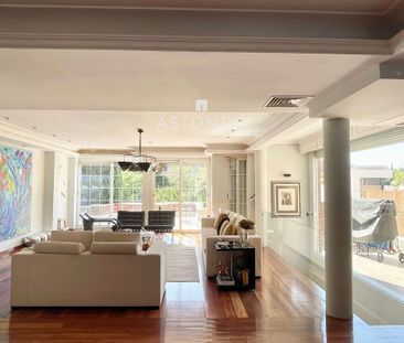 6 bedroom luxury House for rent in Madrid, Spain - Photo 6