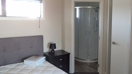 Furnished Studio Apartment - Photo 3