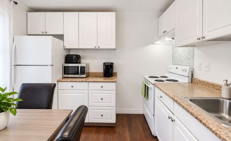 For Lease - 2538 Weston Road Unit# Upper, Toronto, Ontario - Photo 4