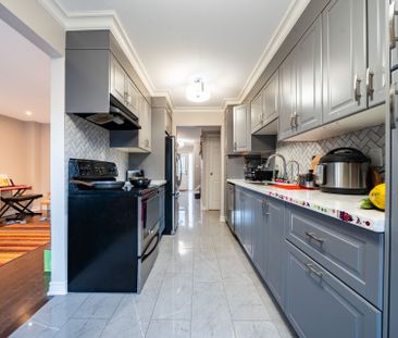 For Lease - 613 Galloway Crescent, Mississauga, Ontario - Photo 5