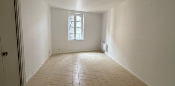 Studio de 31,09 m2, quartier Villebourbon - Photo 2