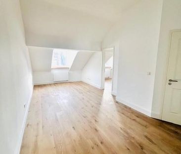 Sanierte 2-Zimmer-Wohnung mit gehobener Innenausstattung in Frankfu... - Photo 4