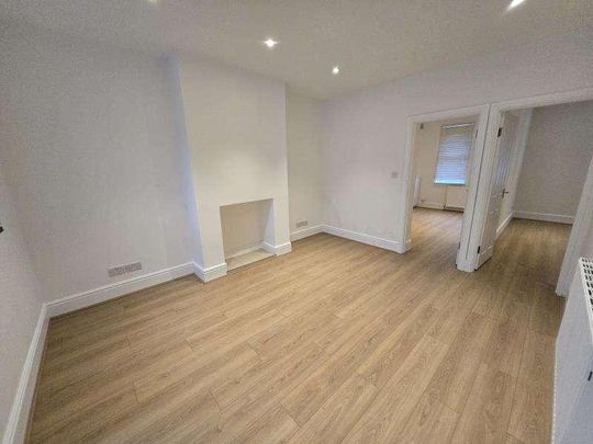 Sidney Road, Wood Green, N22 - Photo 1