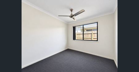 Modern, Spacious Family Home located in Pimpama - Photo 3