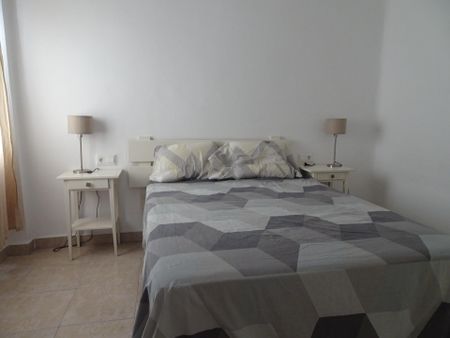Habitación – Málaga – Cruz de Humilladero- Paseo de los Tilos – 370€ EST – Ref. MA02-02239 - Photo 2