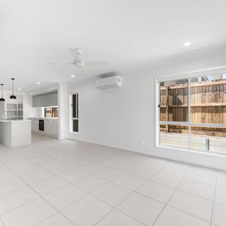 Brand New Family Home in Banksia Rise Estate - Modern Living with Space & Style - Photo 3