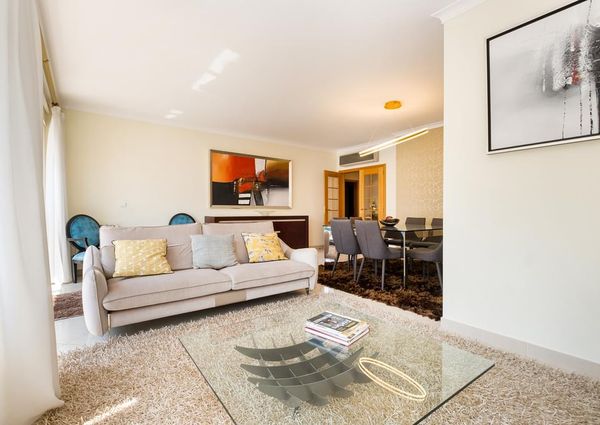 3 Bedroom Apartment with a view, Telheiras, Lisboa