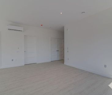 20 Boul. Ste-Anne, app.107, J5N 3M8, Sainte-Anne-Des-Plaines - Photo 1