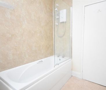 3 bedroom detached house to rent - Photo 6