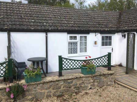 1 bedroom terraced bungalow to rent - Photo 2