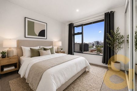 ELEVATED CONTEMPORARY LIVING WITH CITY VIEWS - Photo 4