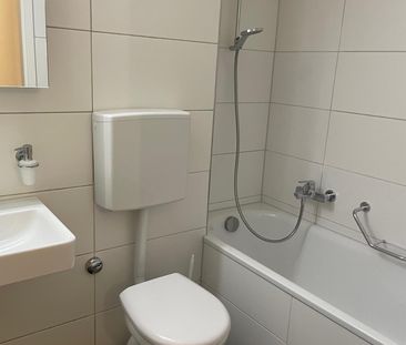 1 Zimmerwohnung direkt in Binningen - Photo 1