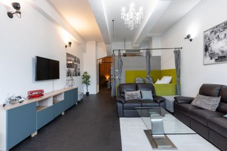 Loft Astoria - Photo 2