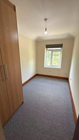 1 bedroom semi-detached house to rent - Photo 2