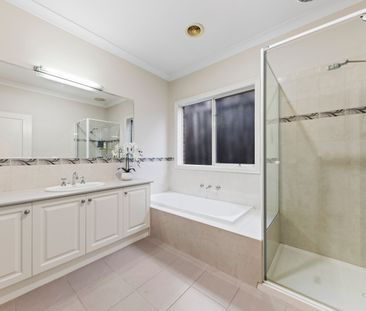 Beautiful and Unique Family Home - Heritage Springs Estate - Photo 2