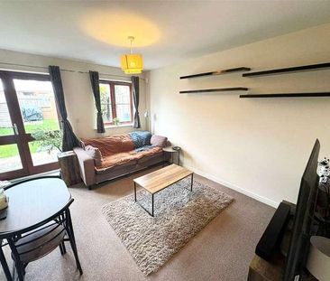 Marketing Card, The Spinney, Basingstoke, Hampshire, RG24 - Photo 6