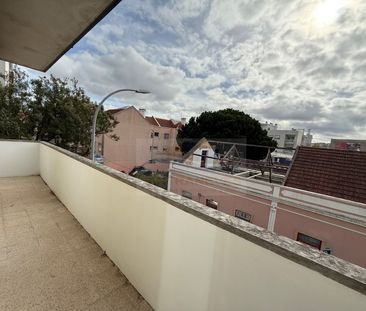 Apartamento T5 em Lisboa - Photo 3
